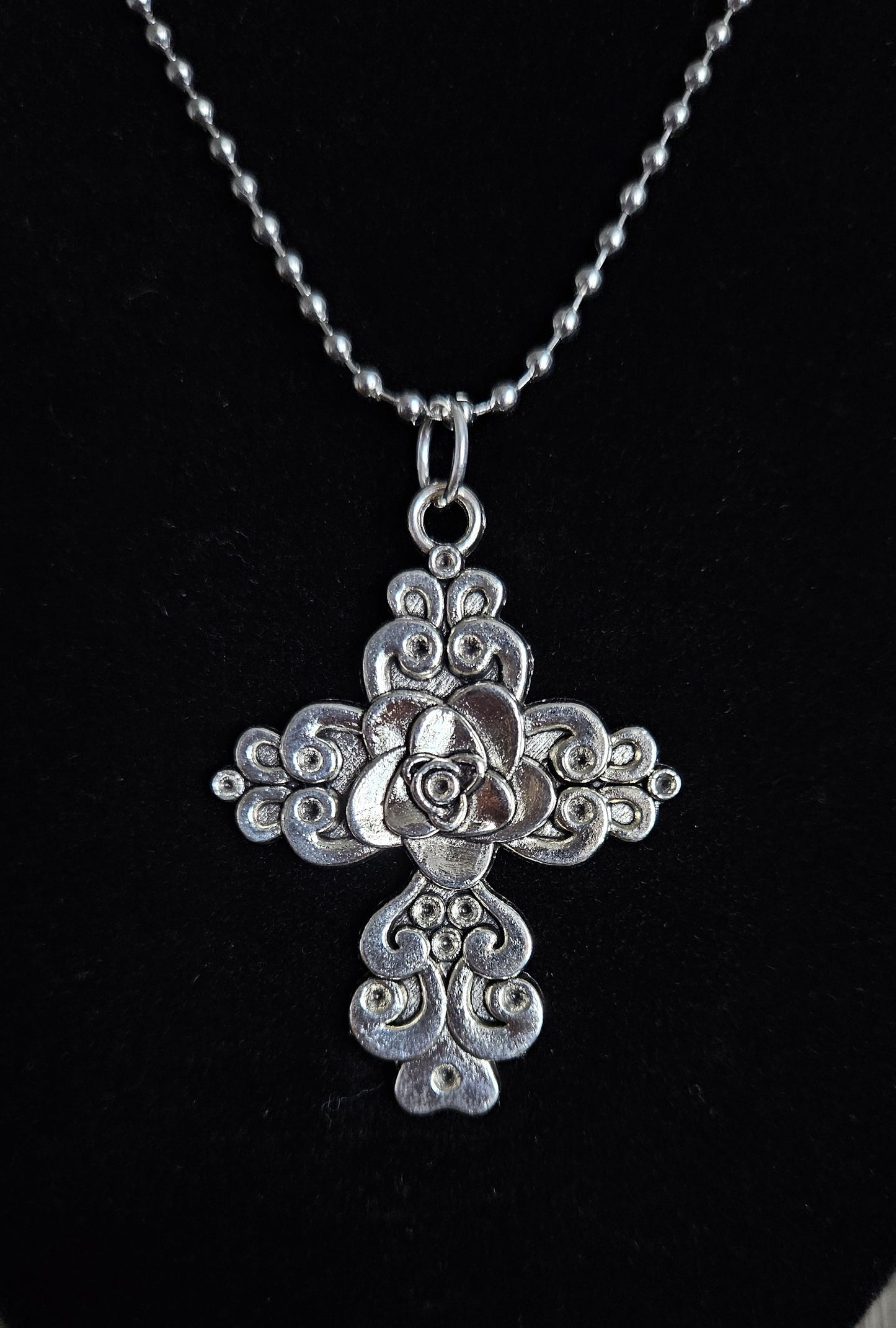 Cross Necklace IIII