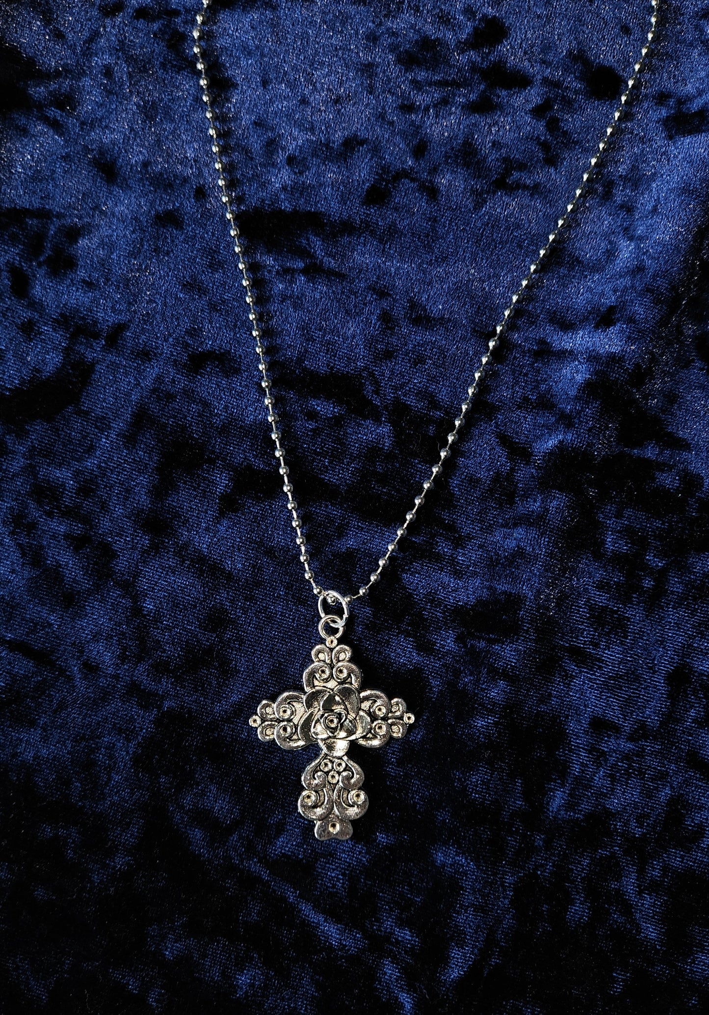 Cross Necklace IIII