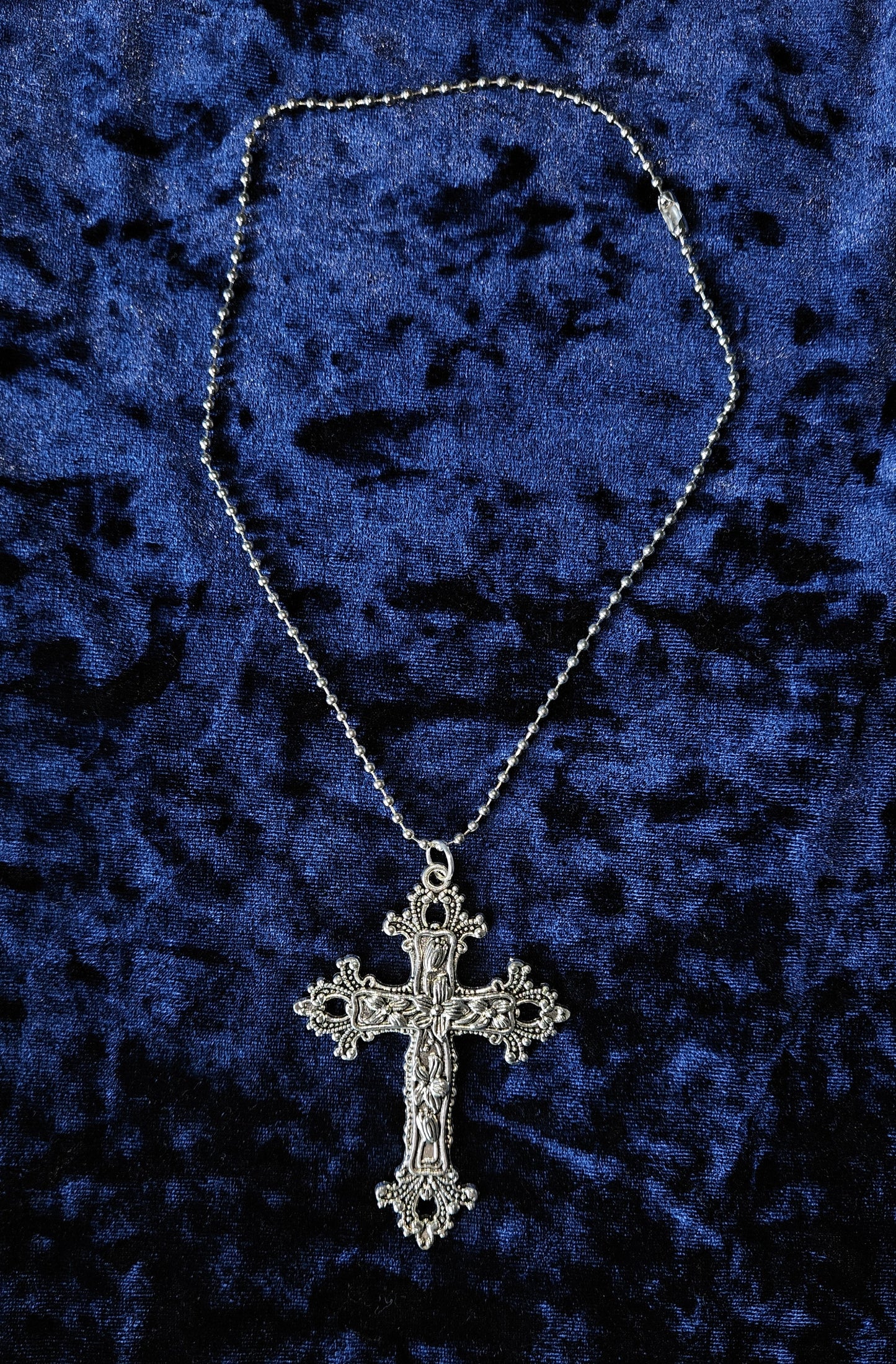 Cross Necklace II